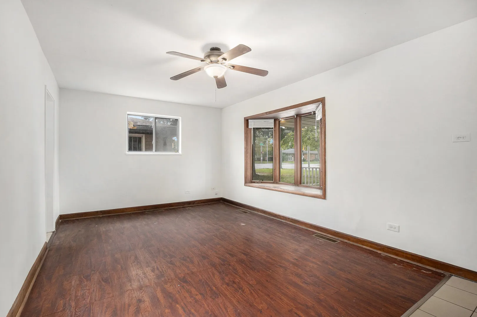 17153 Burnham Avenue IL