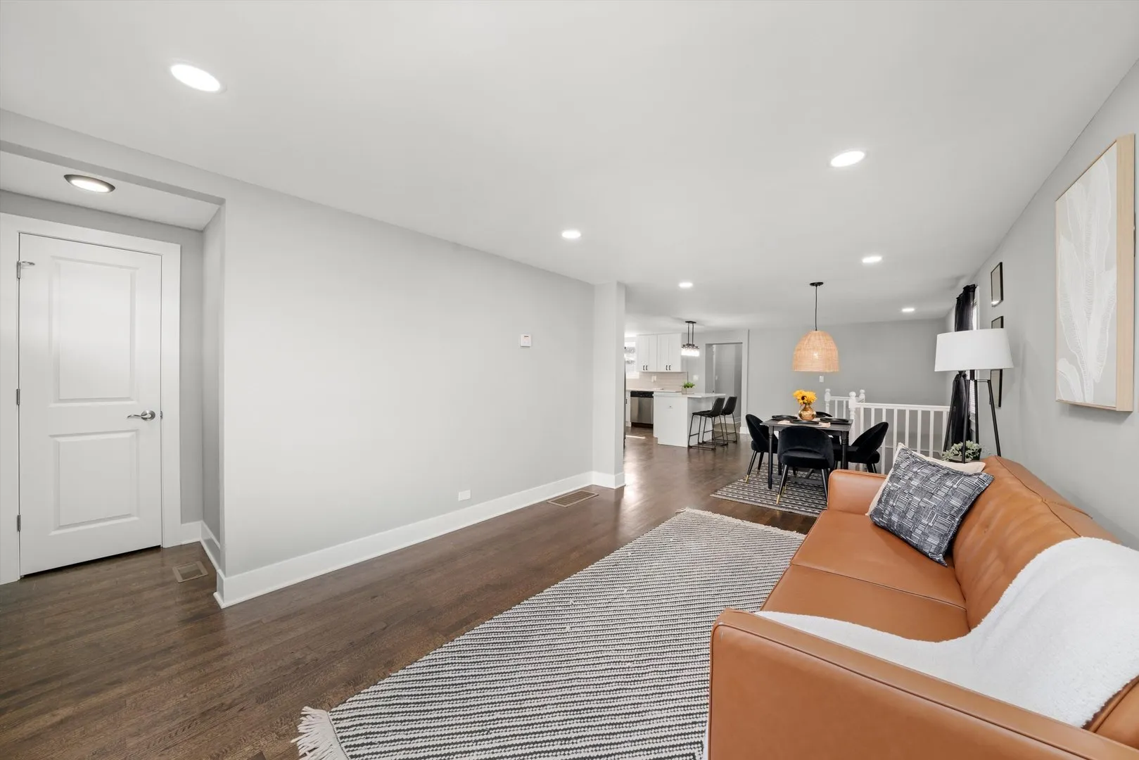 819 E 98th Place IL