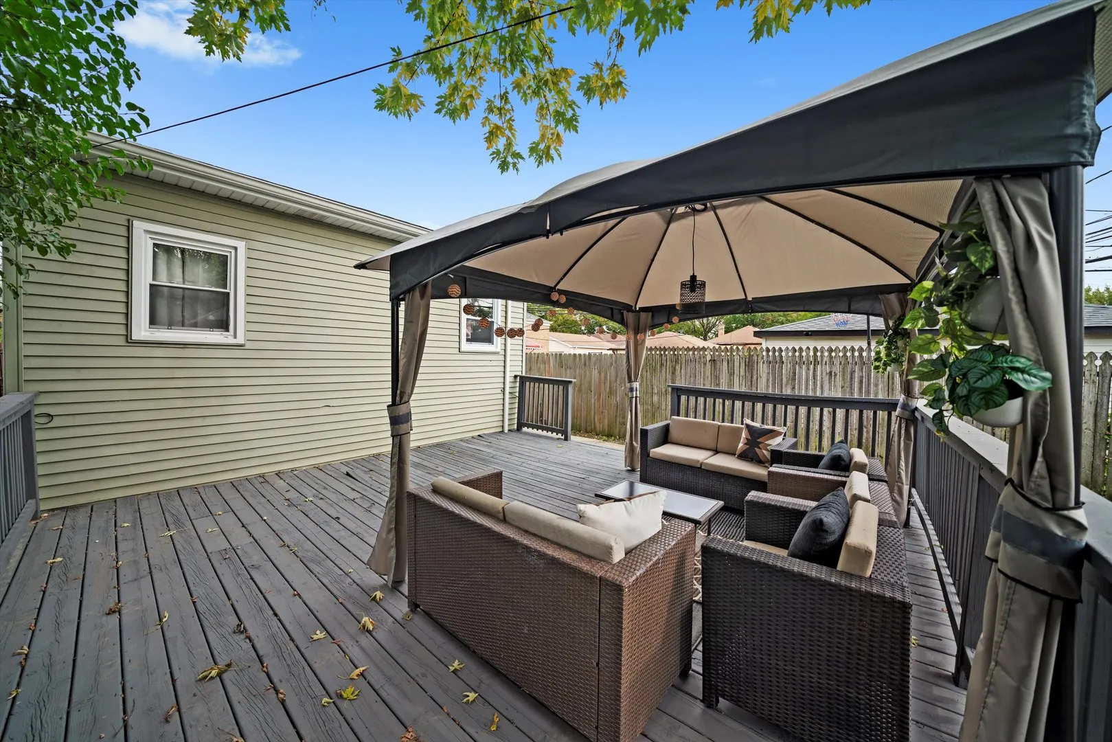819 E 98th Place IL