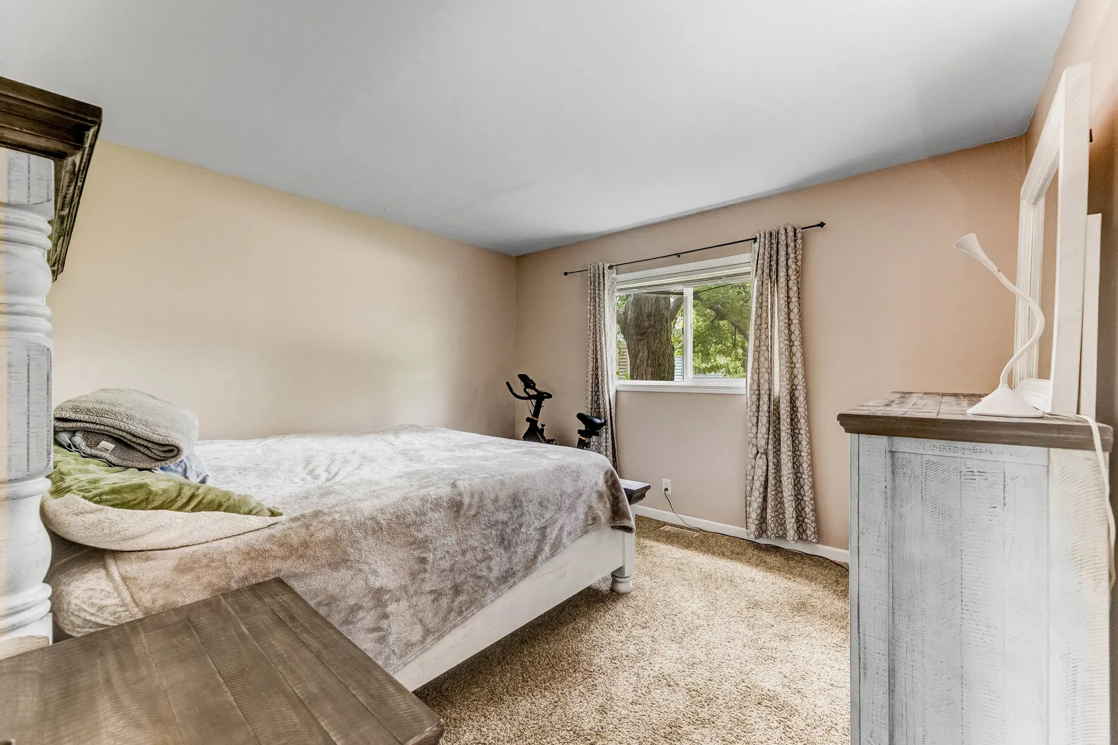 219 Monterey Drive IL