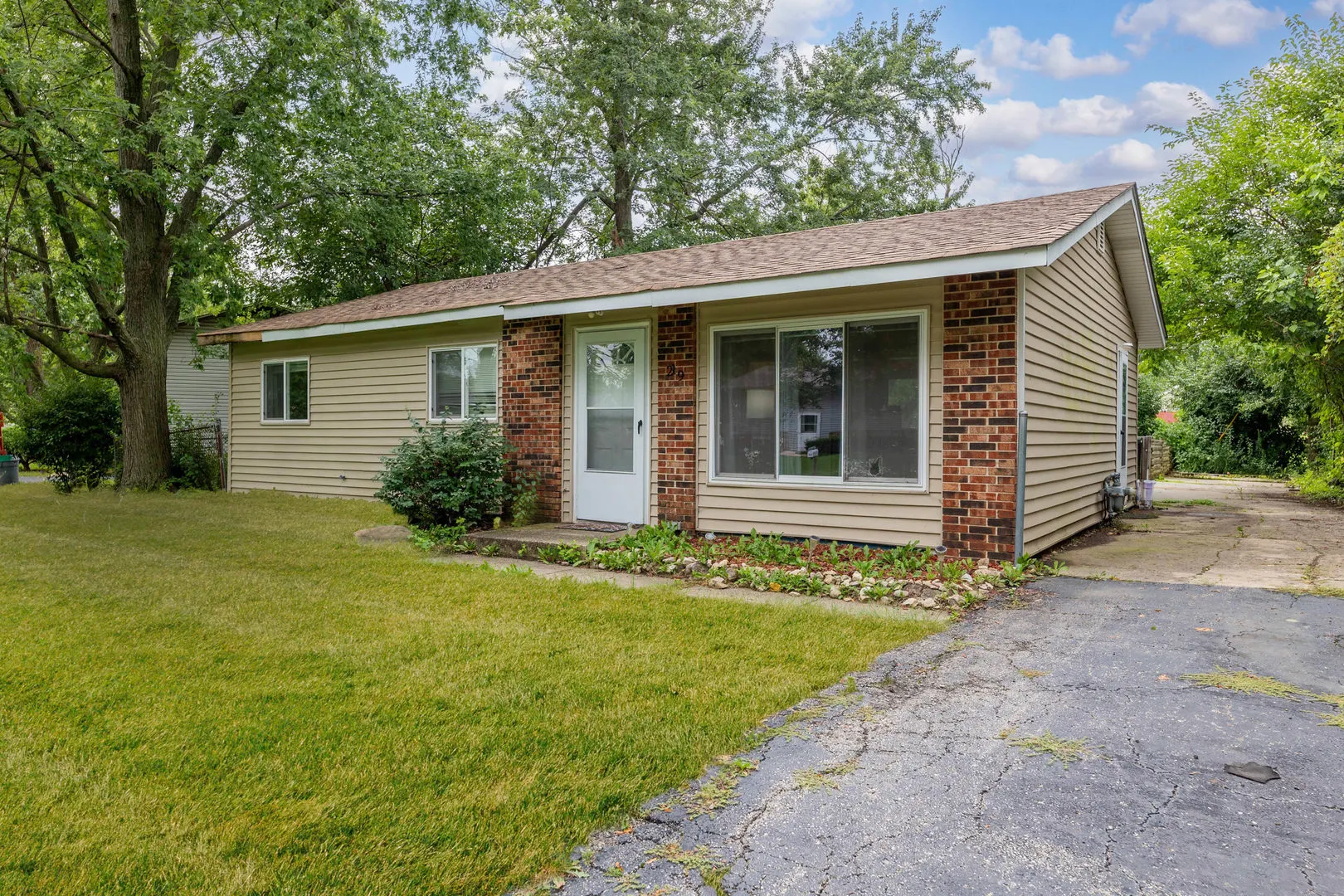 219 Monterey Drive IL