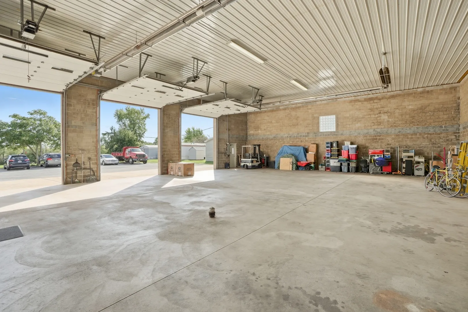 1702 S Dixie Highway IL