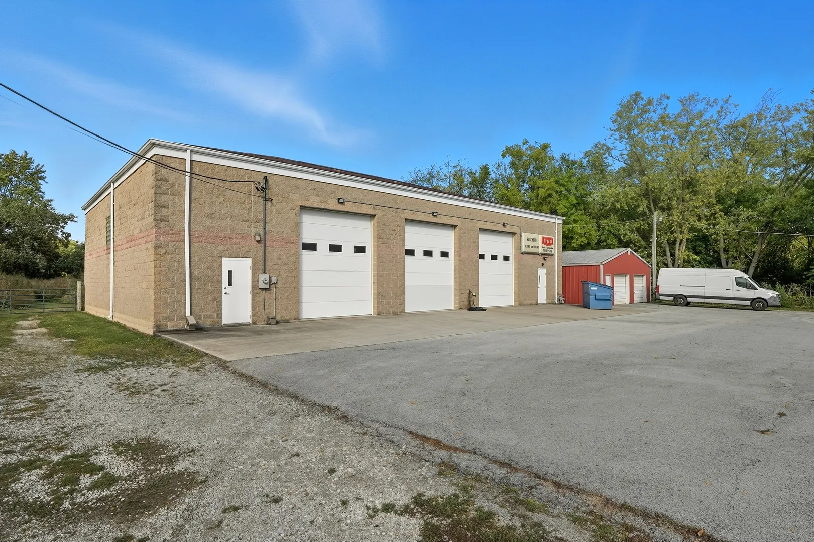 1702 S Dixie Highway IL