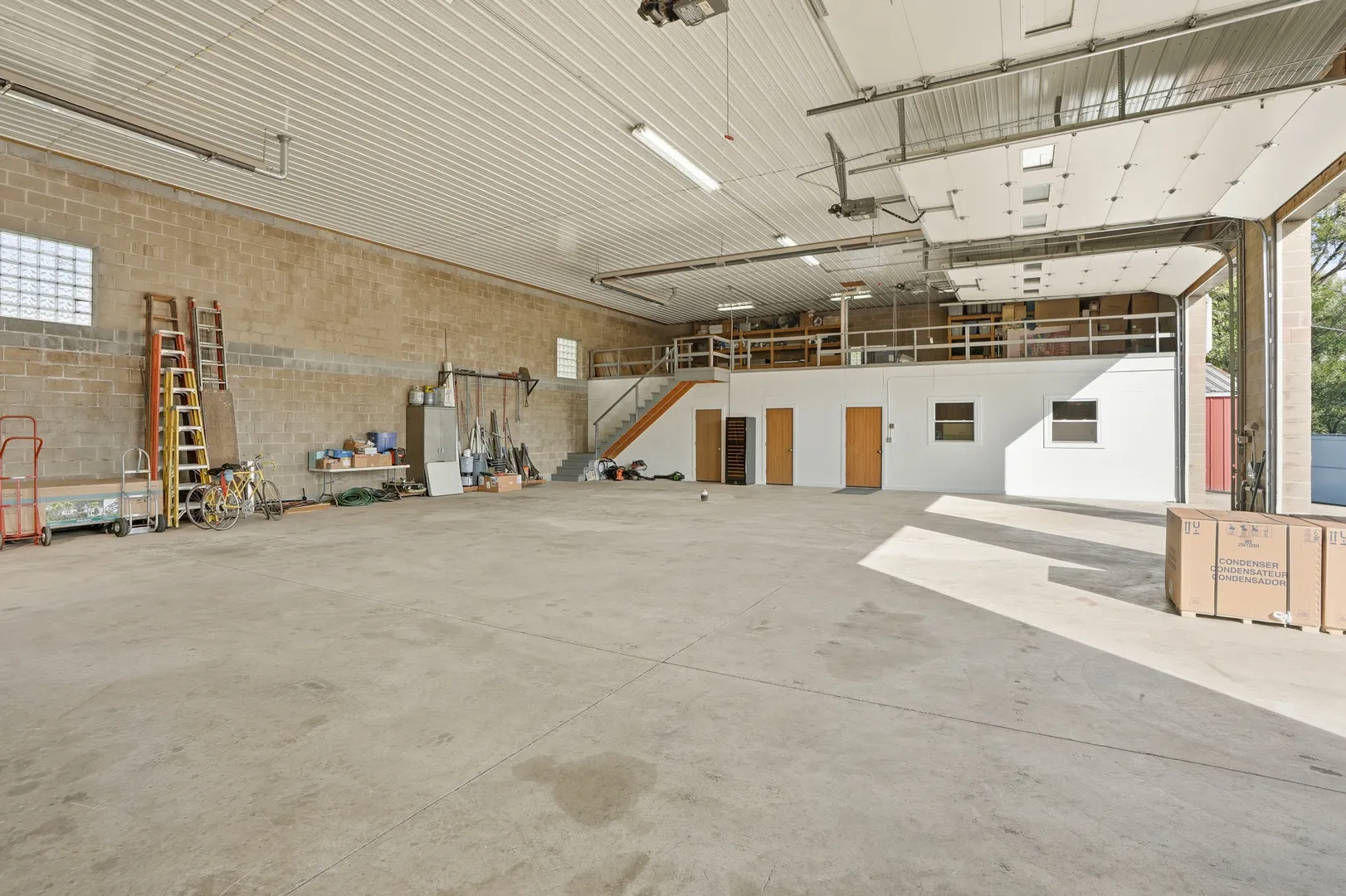 1702 S Dixie Highway IL
