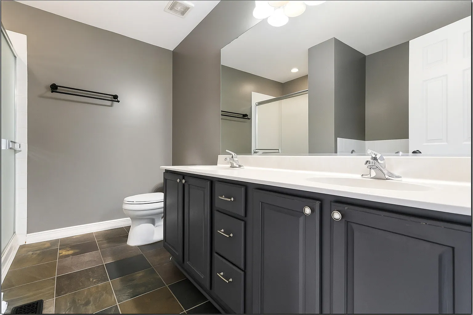 2260 Hudson Circle IL