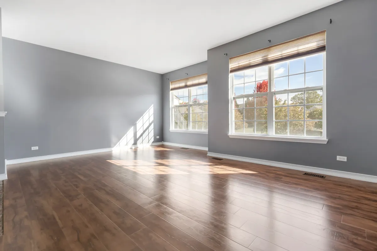 2260 Hudson Circle IL