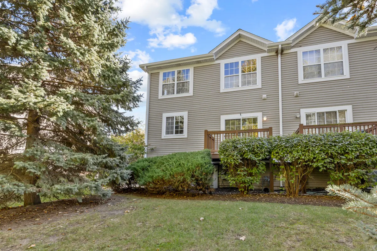 2260 Hudson Circle IL