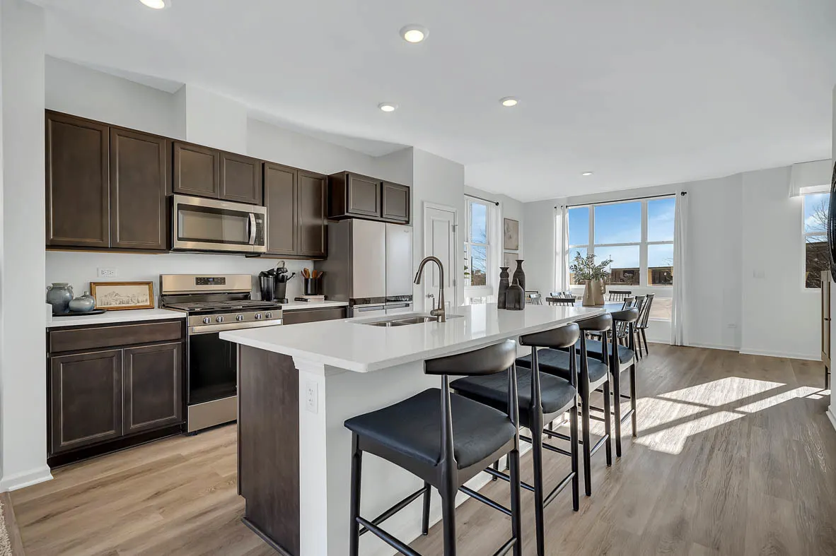 384 Summit Circle IL