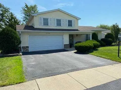 617 Newport Avenue IL