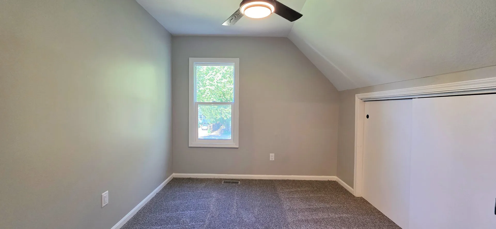643 S Elm Avenue IL