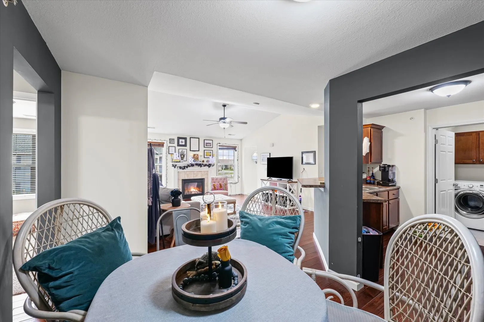 3044 Stillwater Landing 201 IL