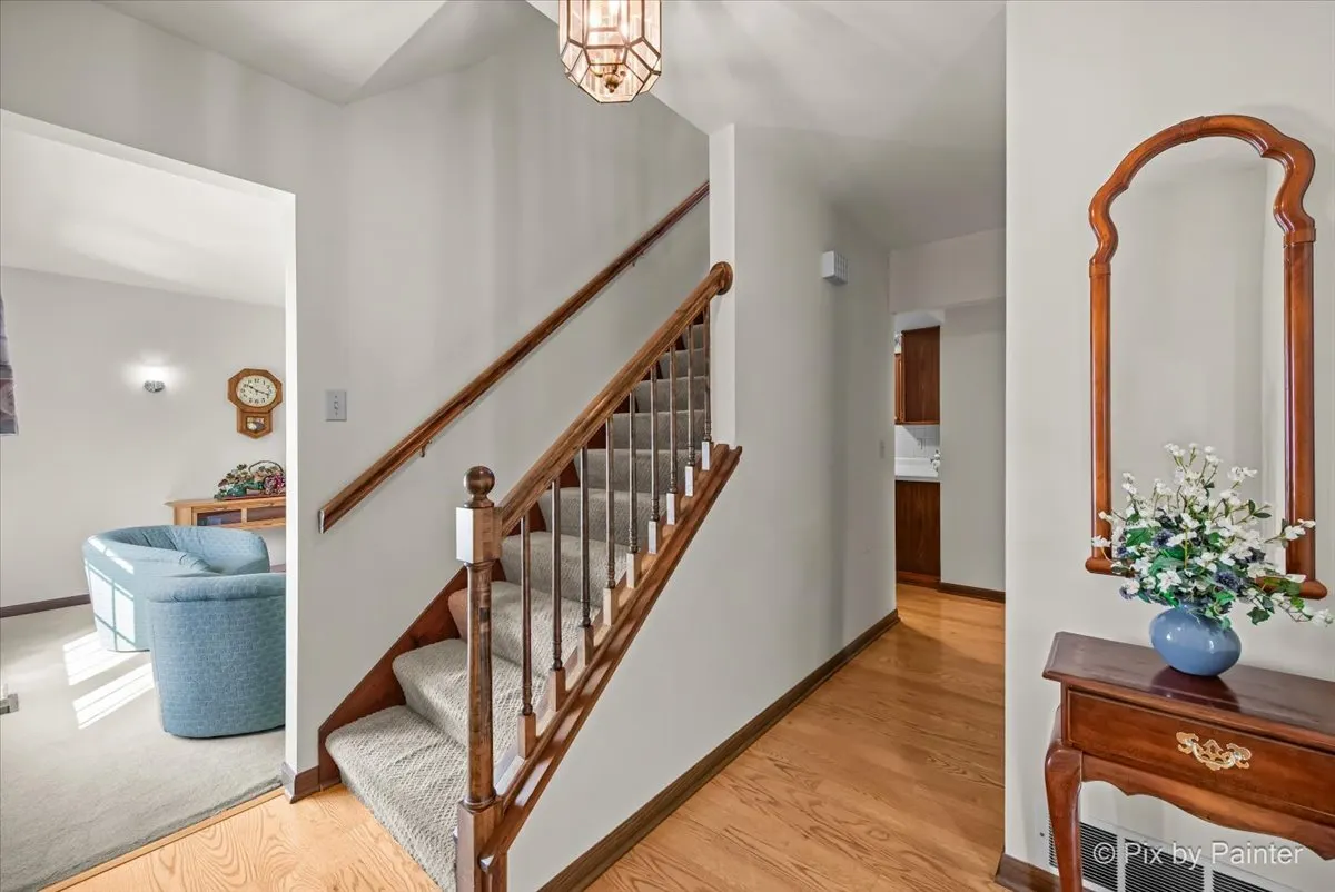 1540 Independence Avenue IL