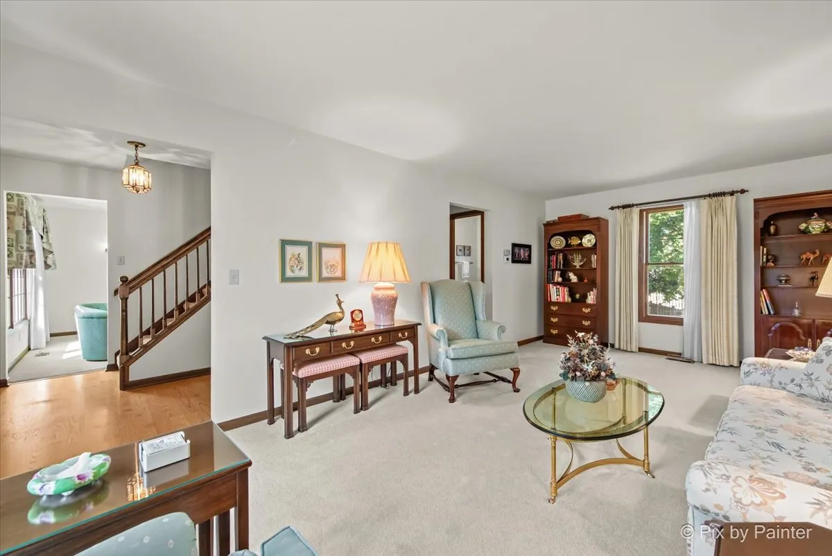 1540 Independence Avenue IL
