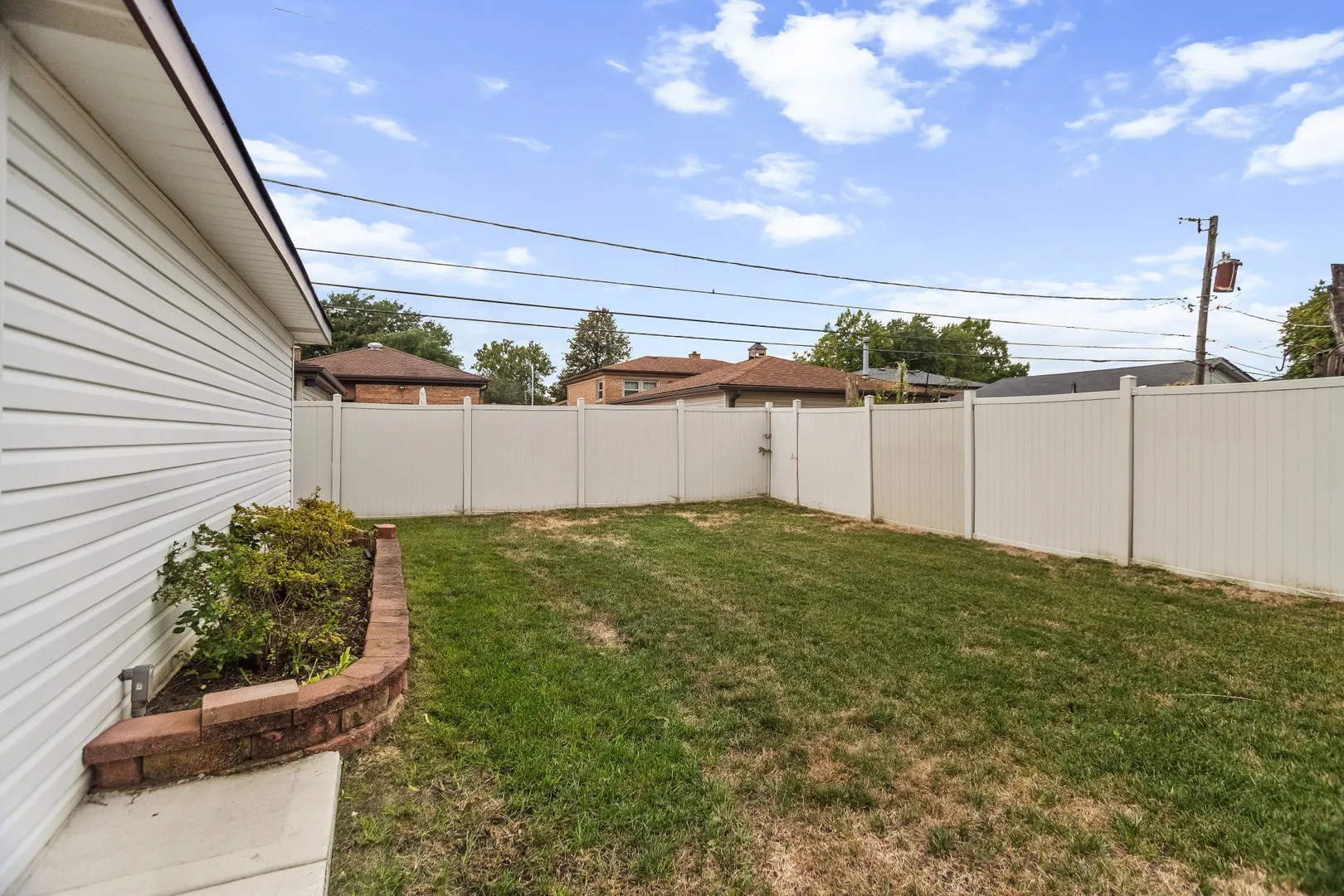 10720 Lamon Avenue IL