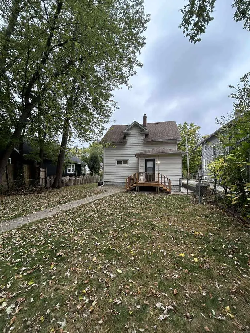 317 N CENTRAL Avenue IL
