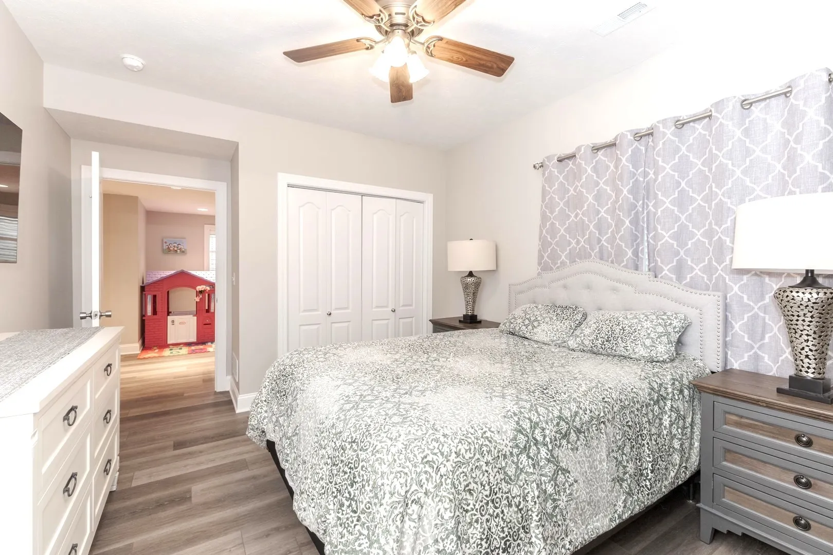 36 Lone Oak Court IL