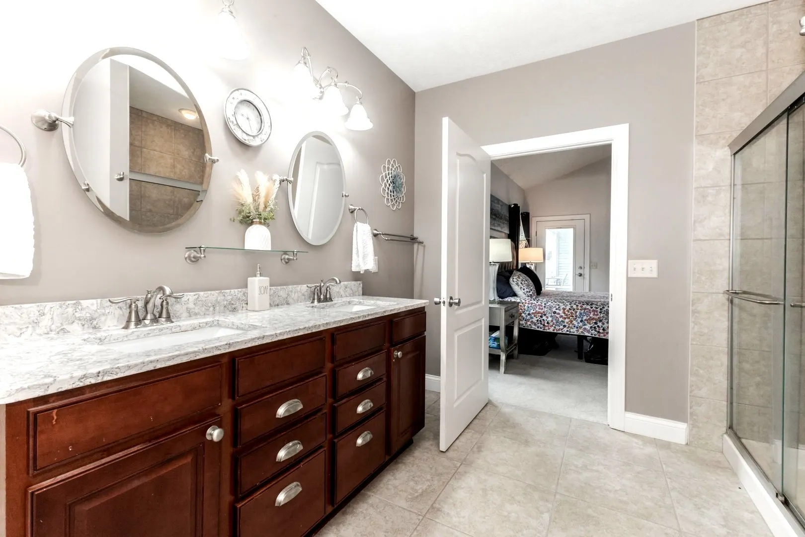 36 Lone Oak Court IL