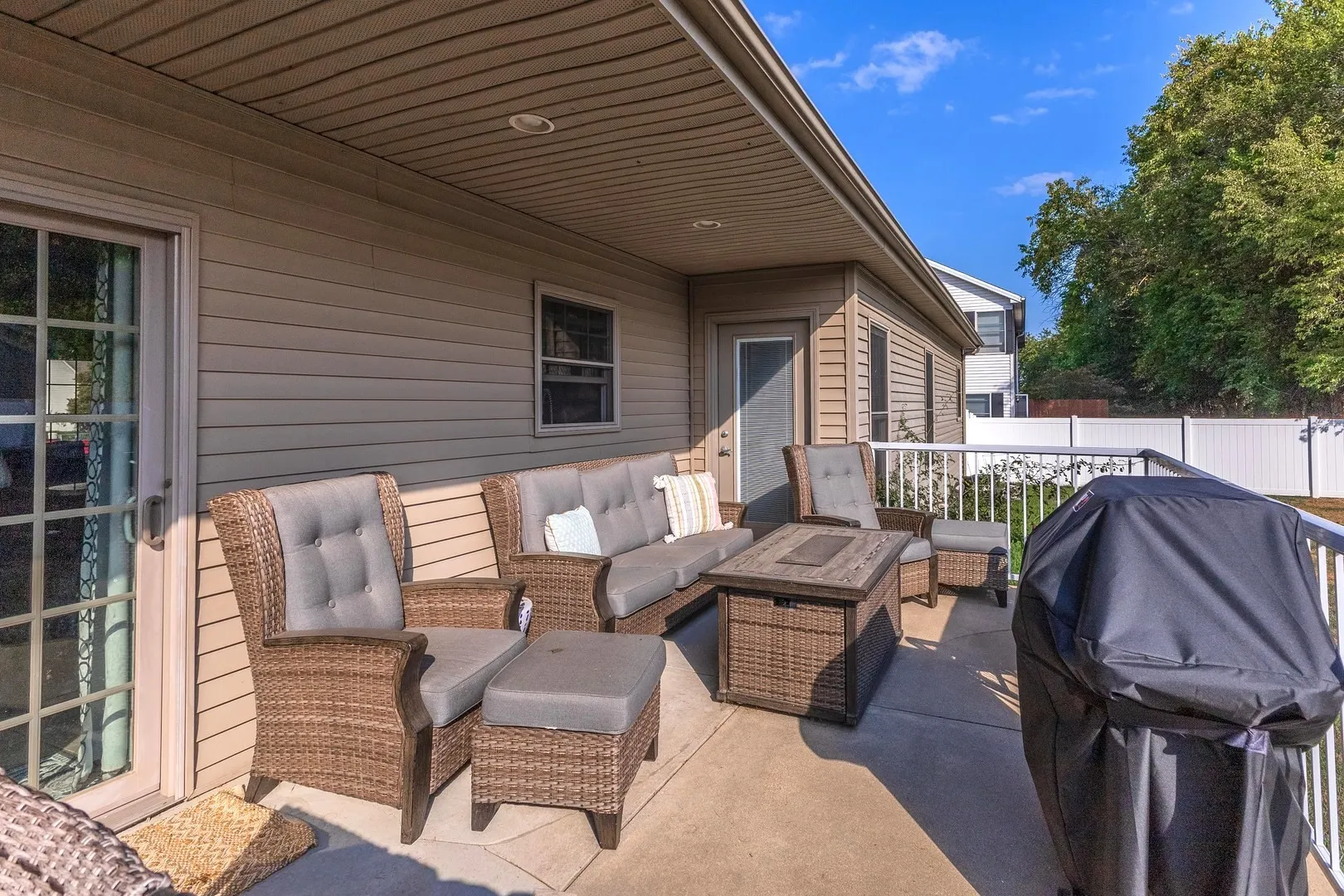 36 Lone Oak Court IL