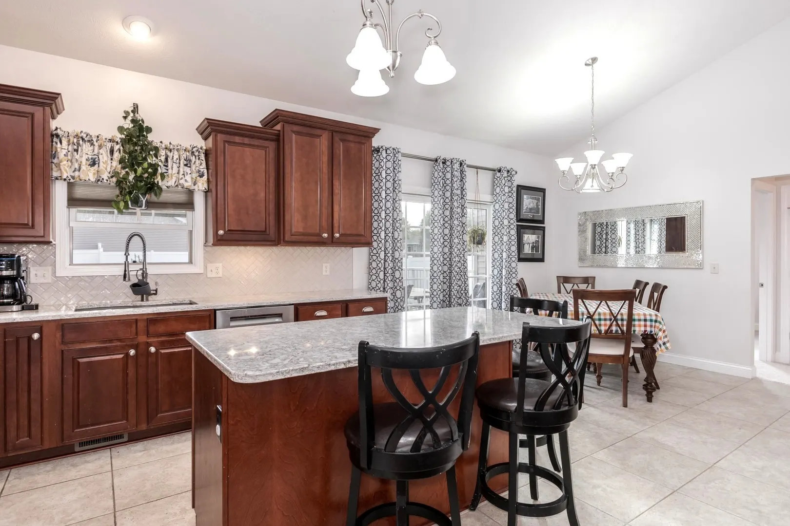 36 Lone Oak Court IL