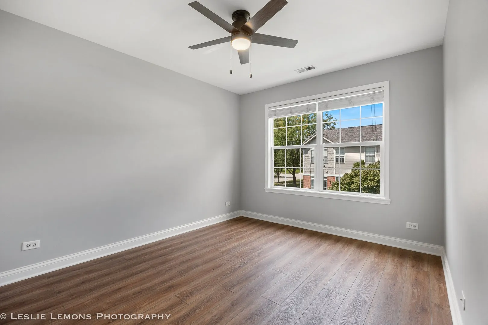 24022 W WALNUT Circle IL
