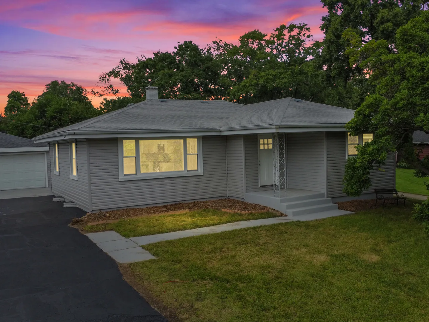 6154 Pershing Avenue IL
