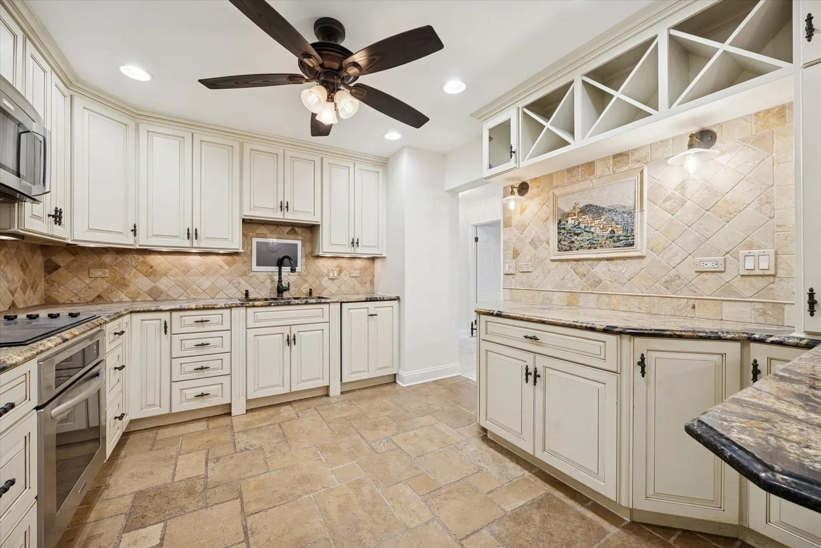 801 79TH Street 105 IL