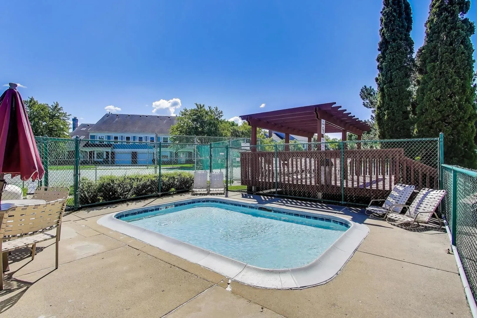 1912 N Coldspring Road IL