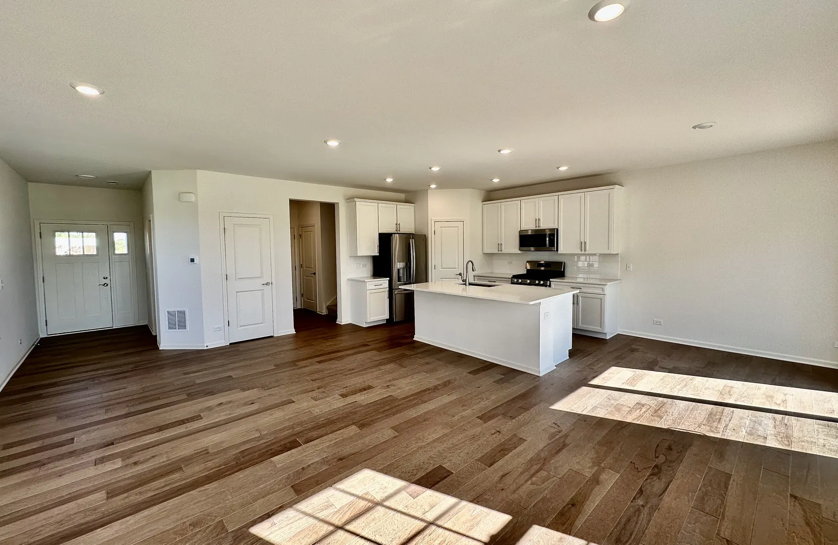 1320 Draper Road IL