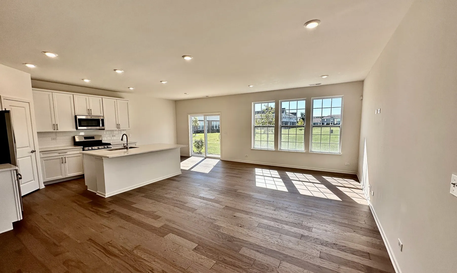 1320 Draper Road IL