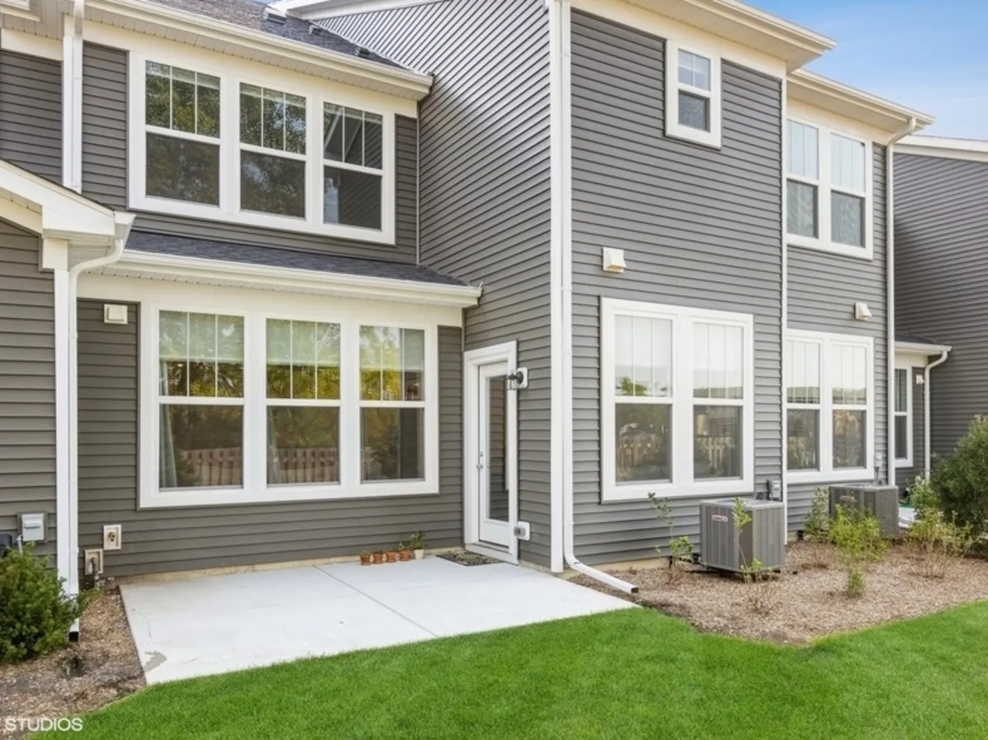 537 Watercress Drive IL