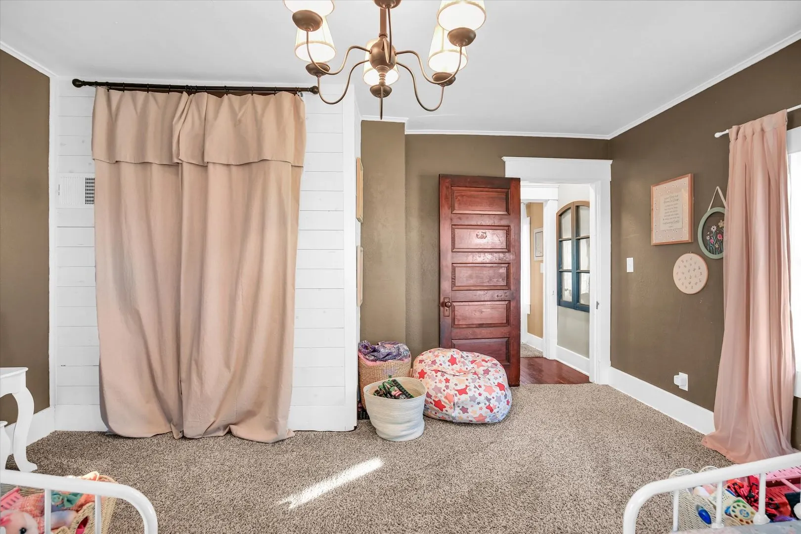 151 County Road E IL