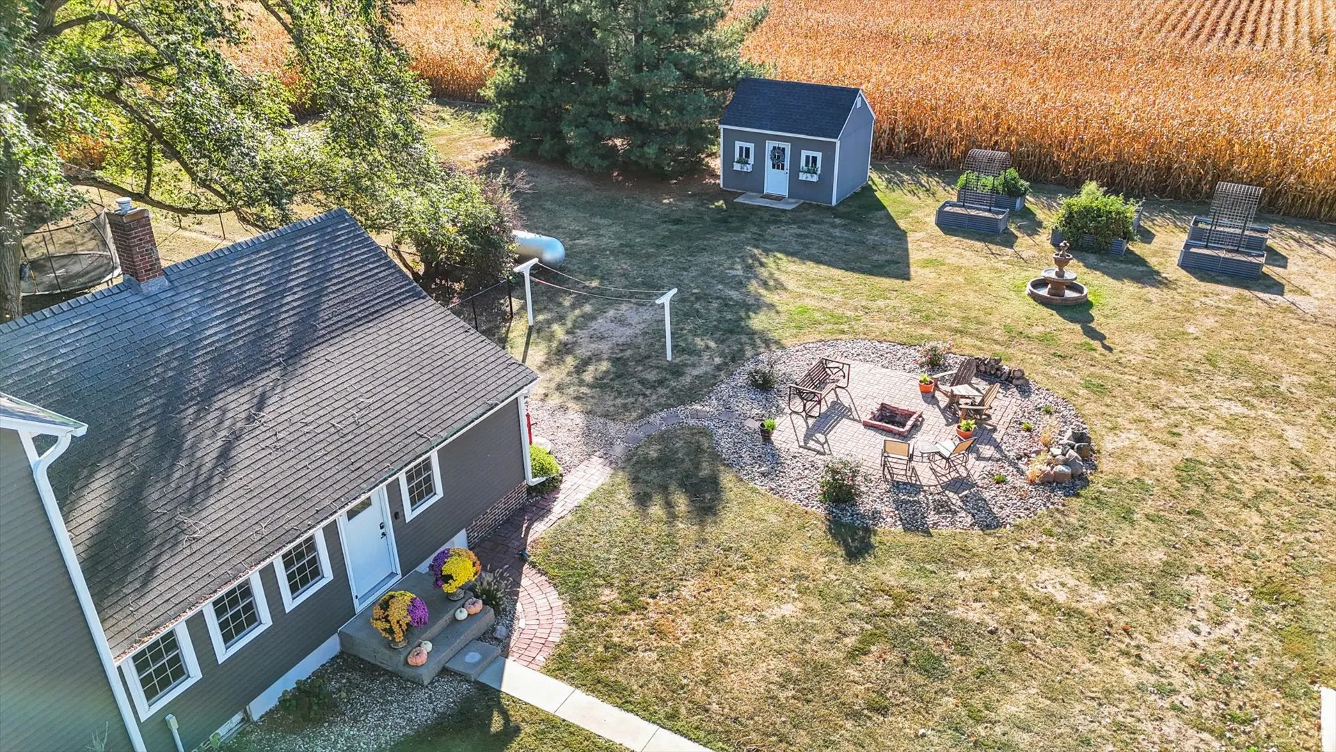 151 County Road E IL