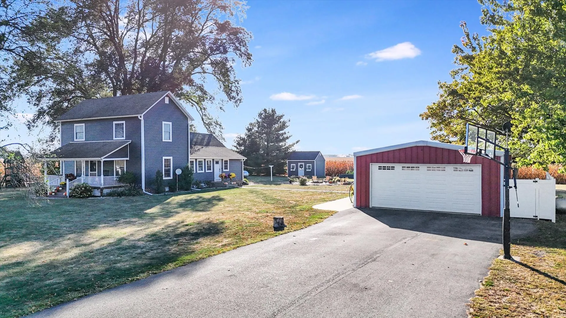 151 County Road E IL
