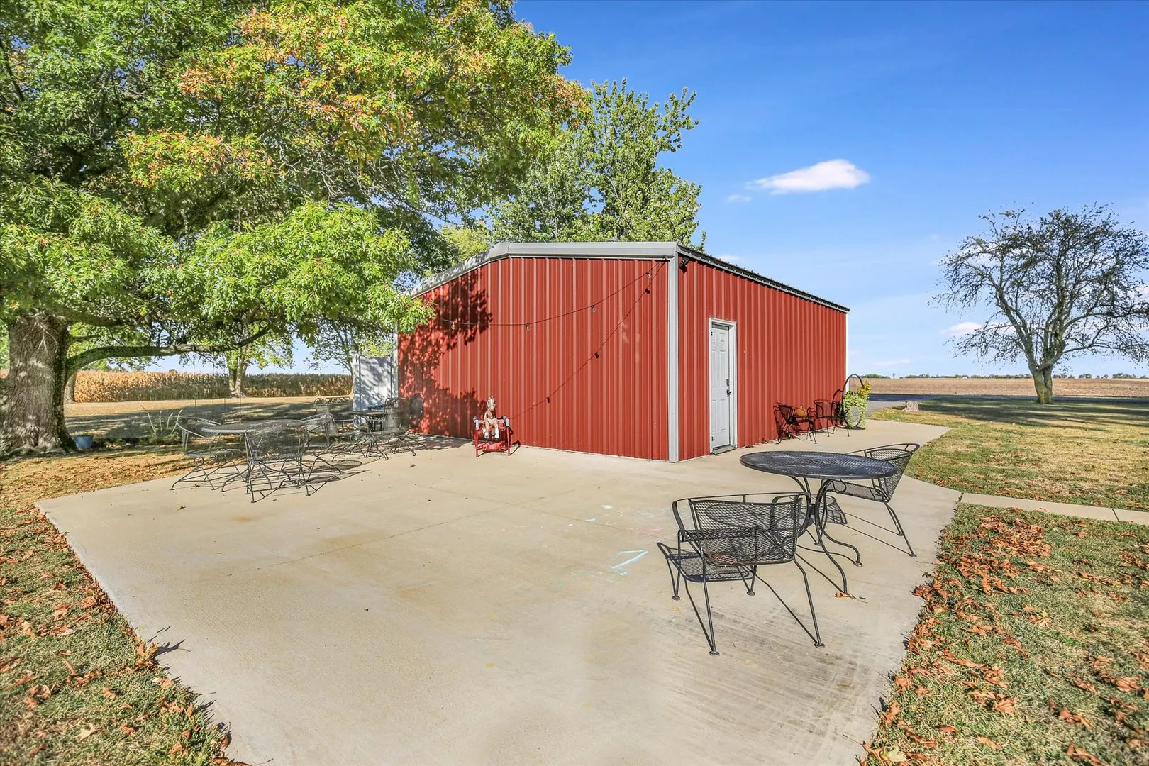 151 County Road E IL