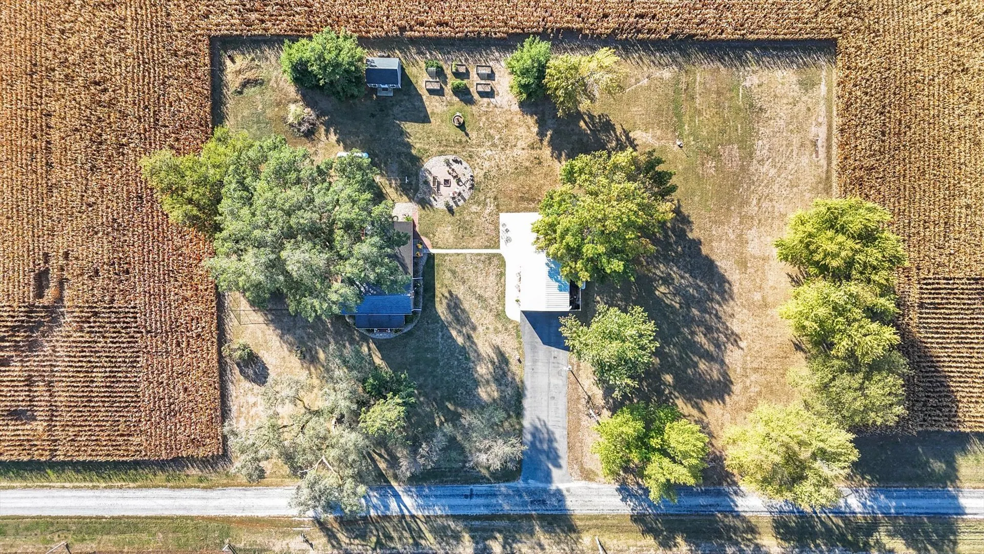 151 County Road E IL