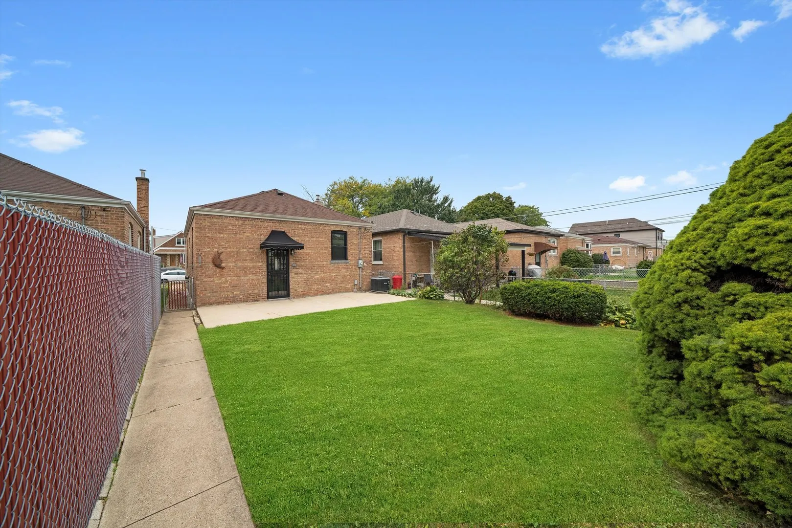5653 S Normandy Avenue IL