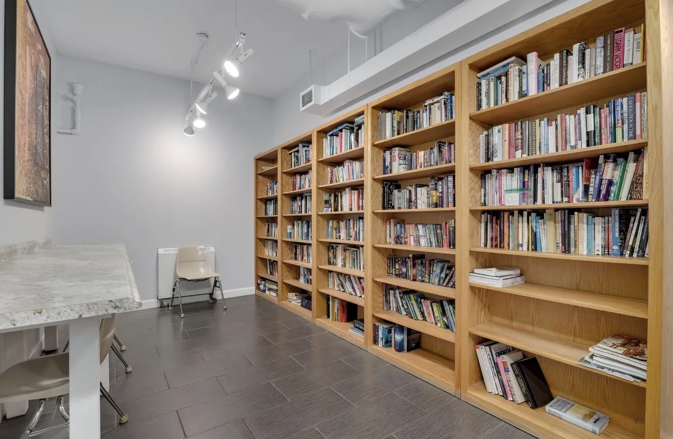1550 N Lake Shore Drive 9F IL