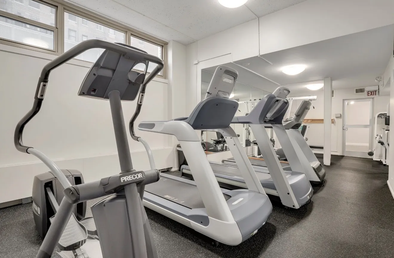 1550 N Lake Shore Drive 9F IL