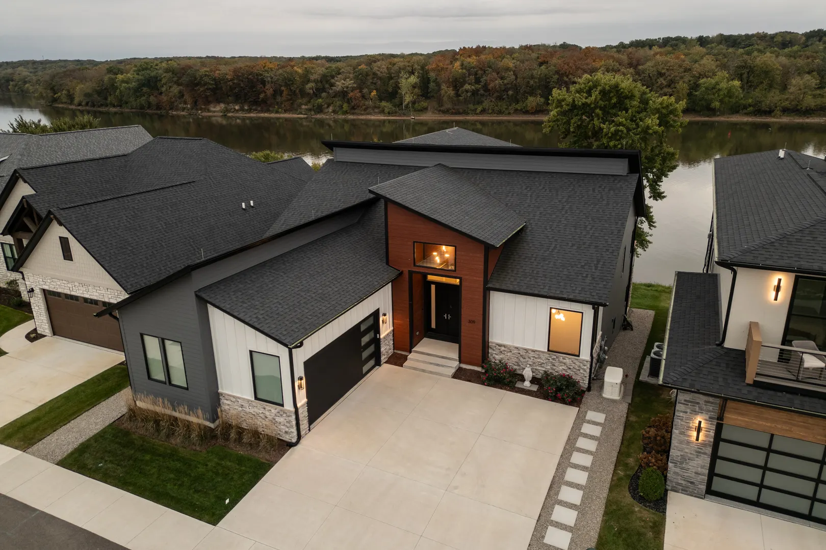 309 Leeward Way IL