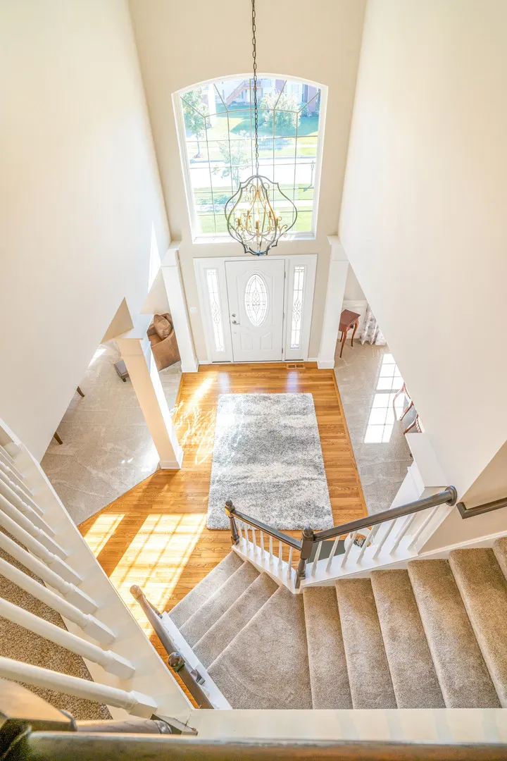 104 Cottonwood Drive IL
