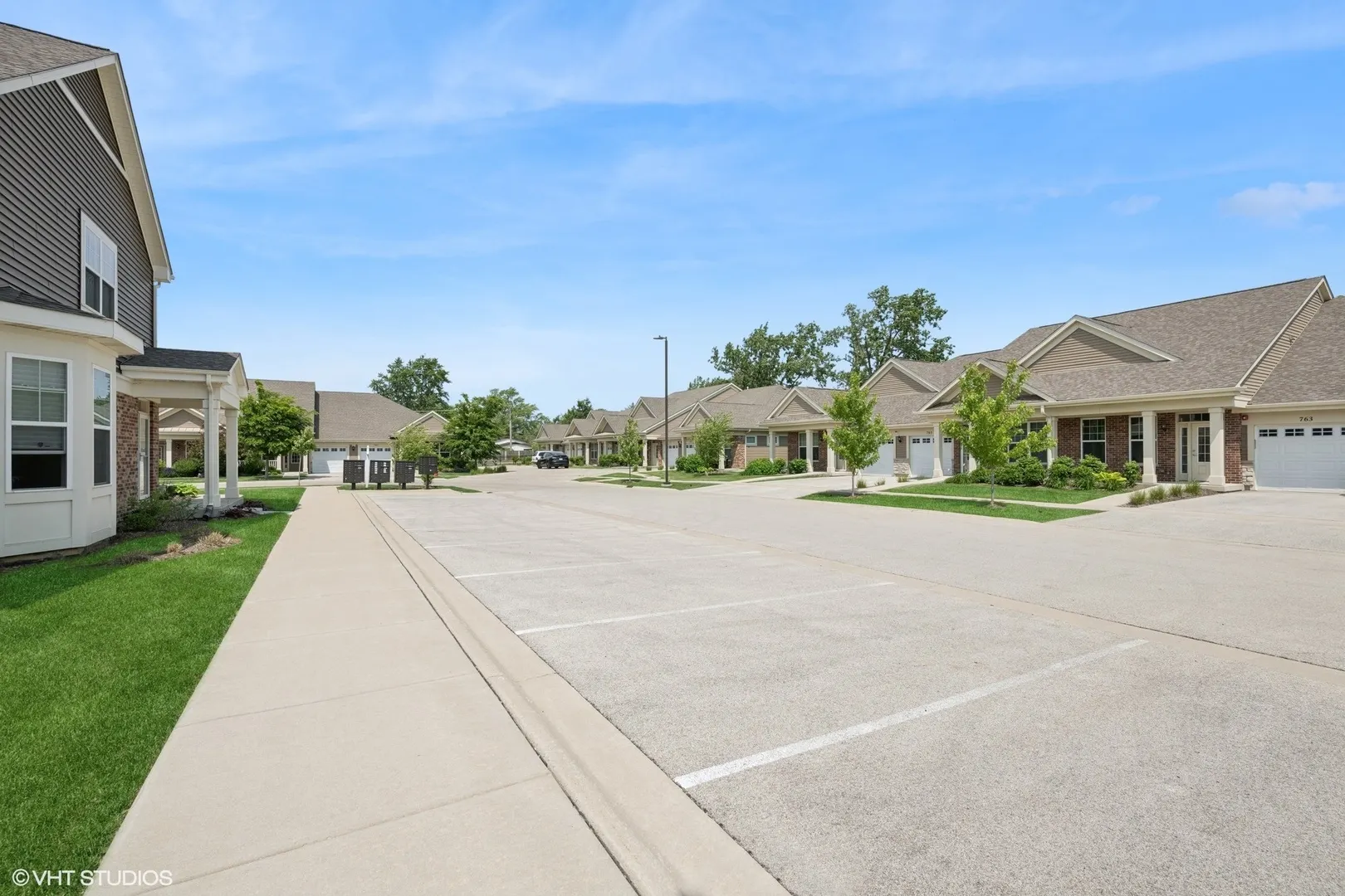 763 Verandah Drive IL