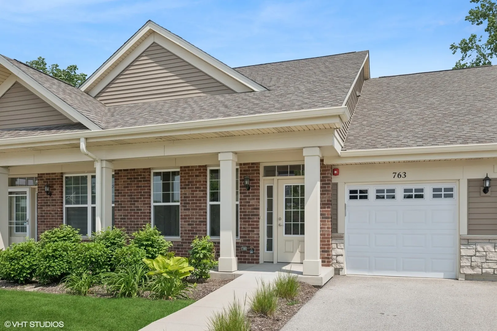 763 Verandah Drive IL