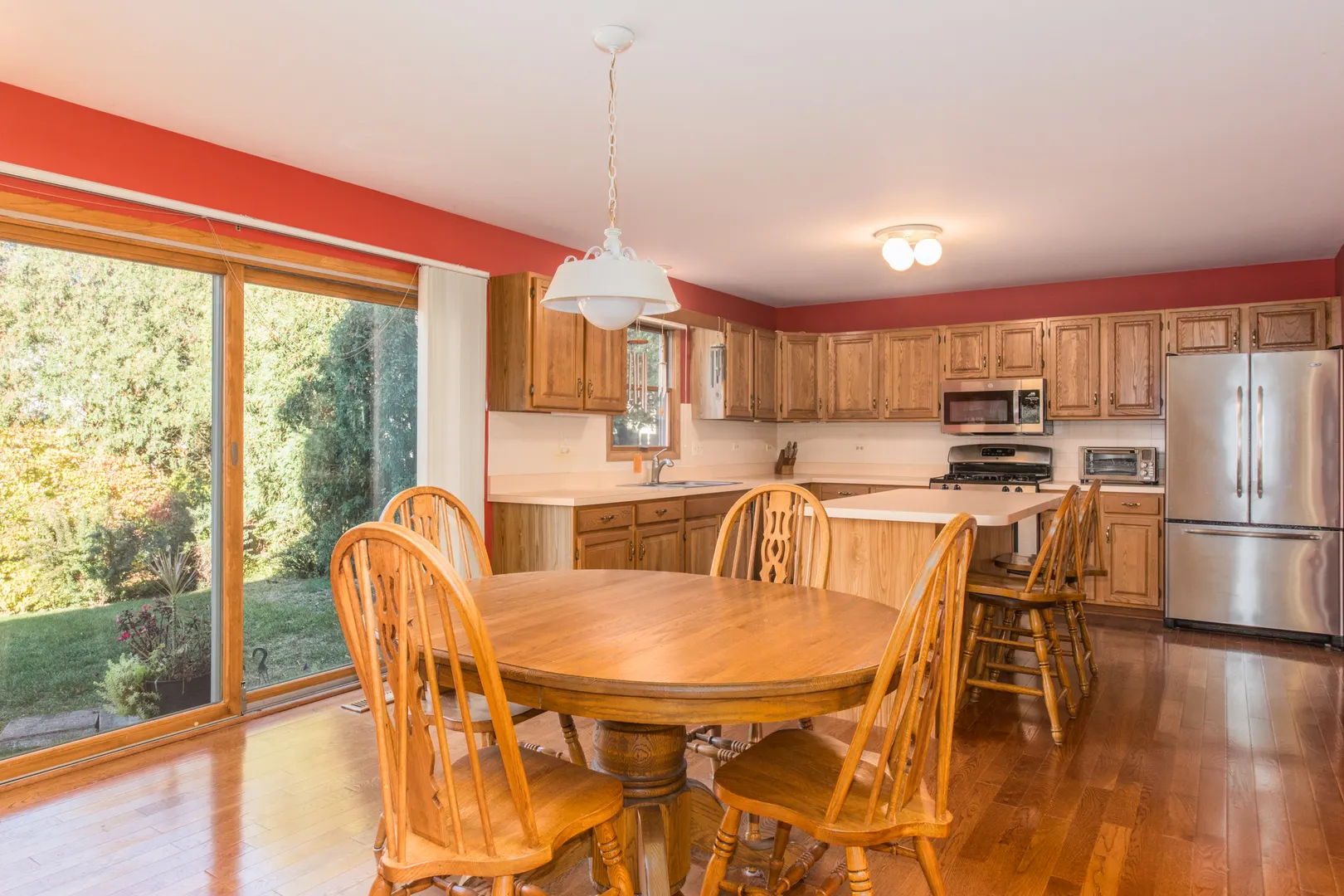 1956 N Lake Arlington Drive IL