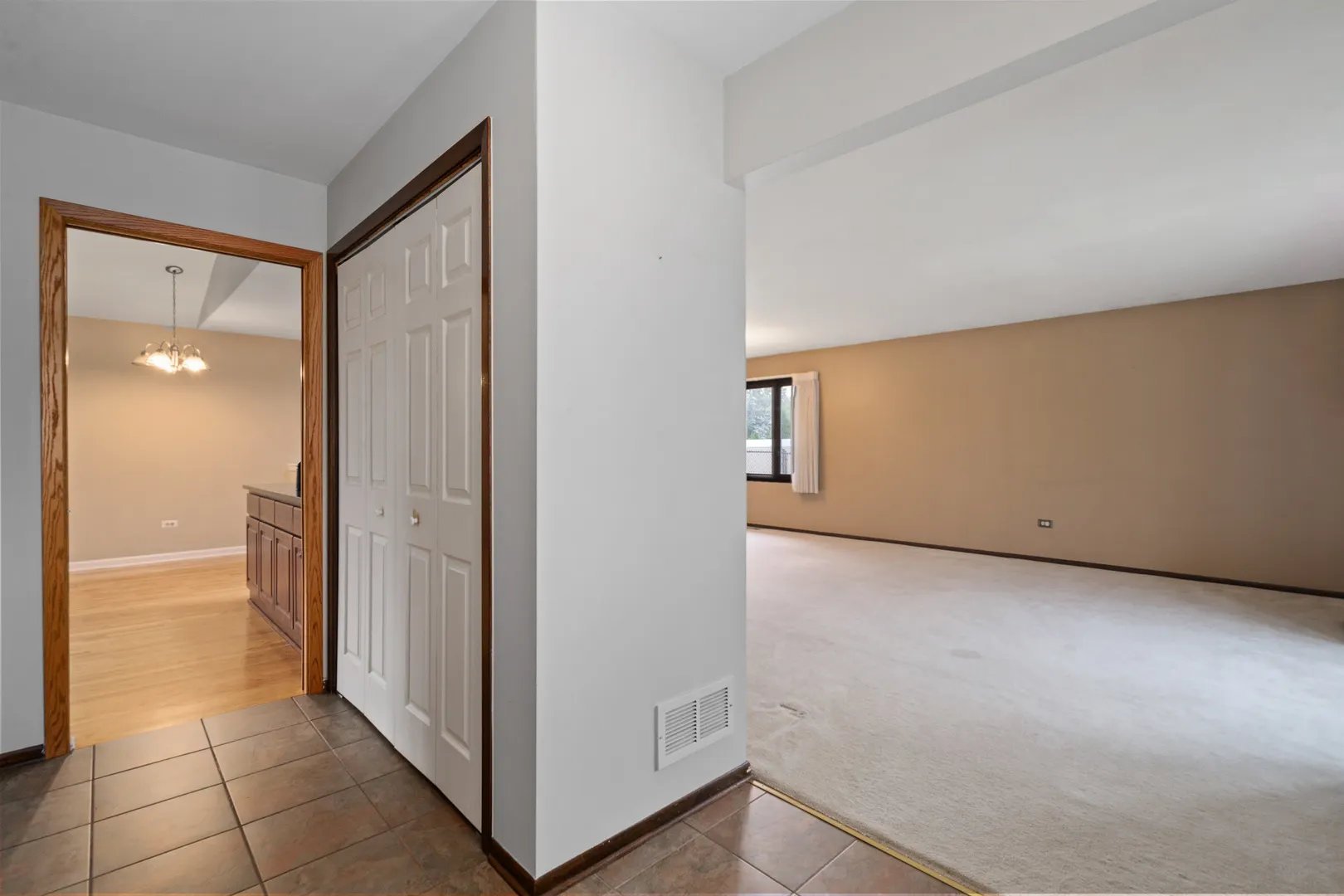 15642 Plum Tree Drive IL