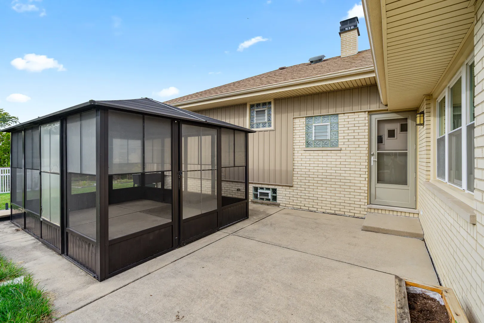 15642 Plum Tree Drive IL
