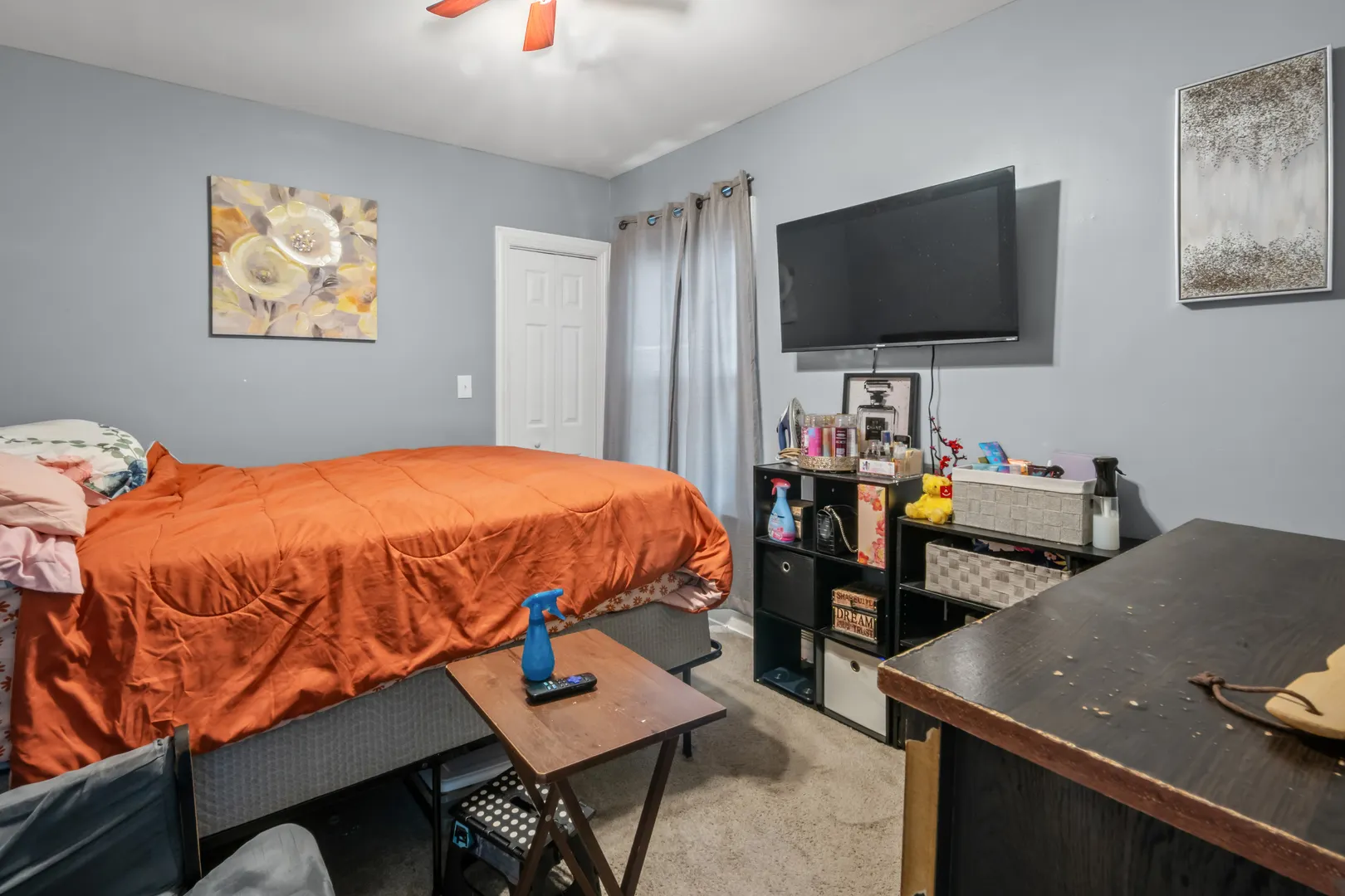 10044 S La Salle Street S IL