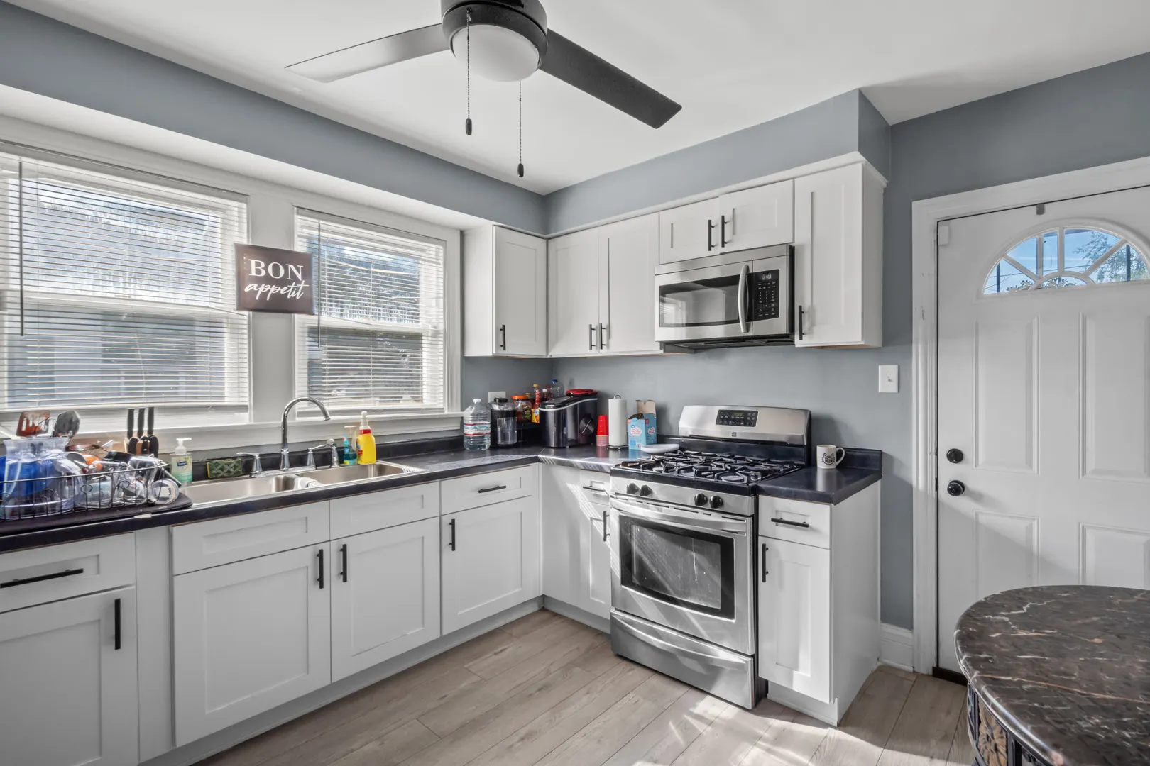 10044 S La Salle Street S IL