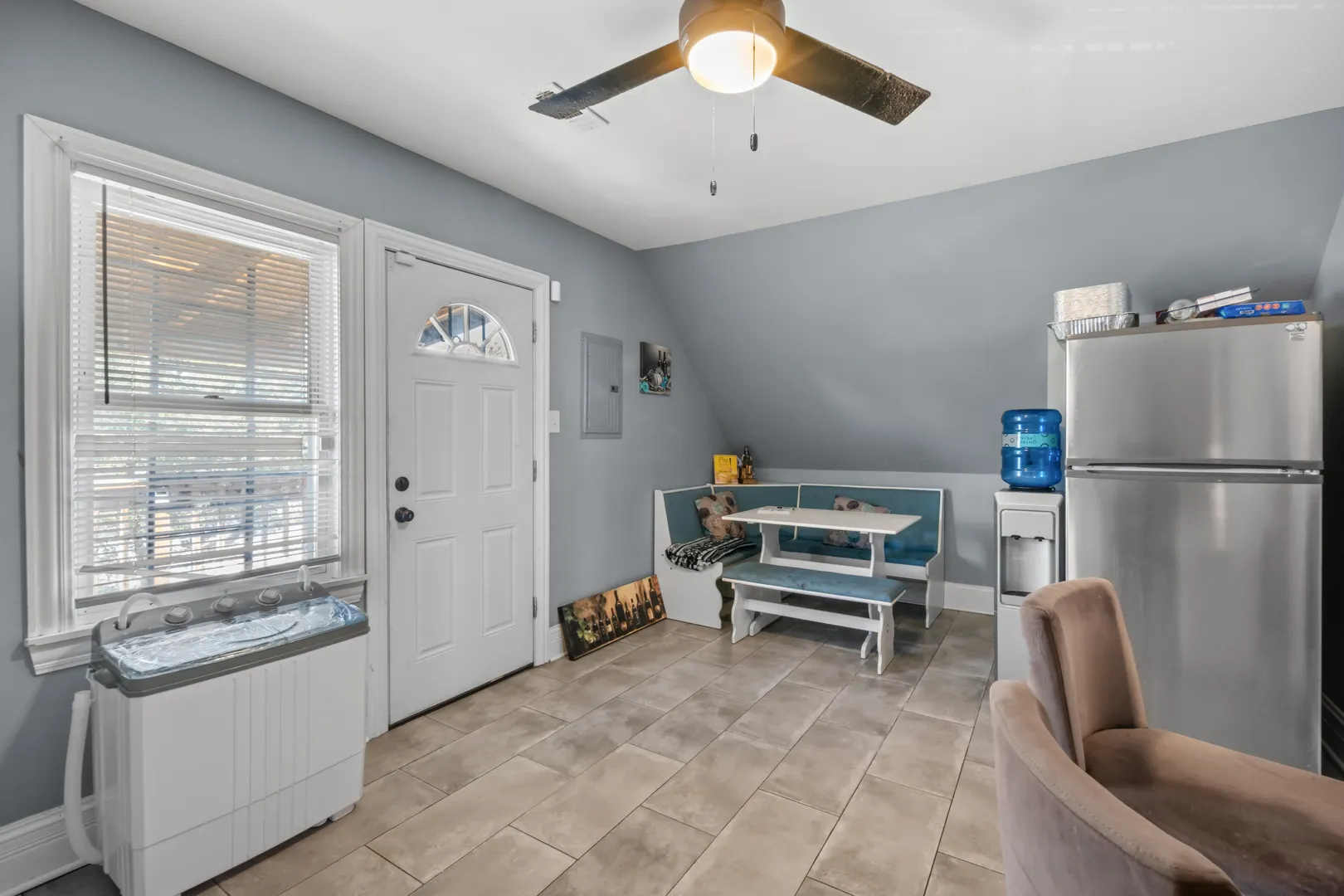 10044 S La Salle Street S IL