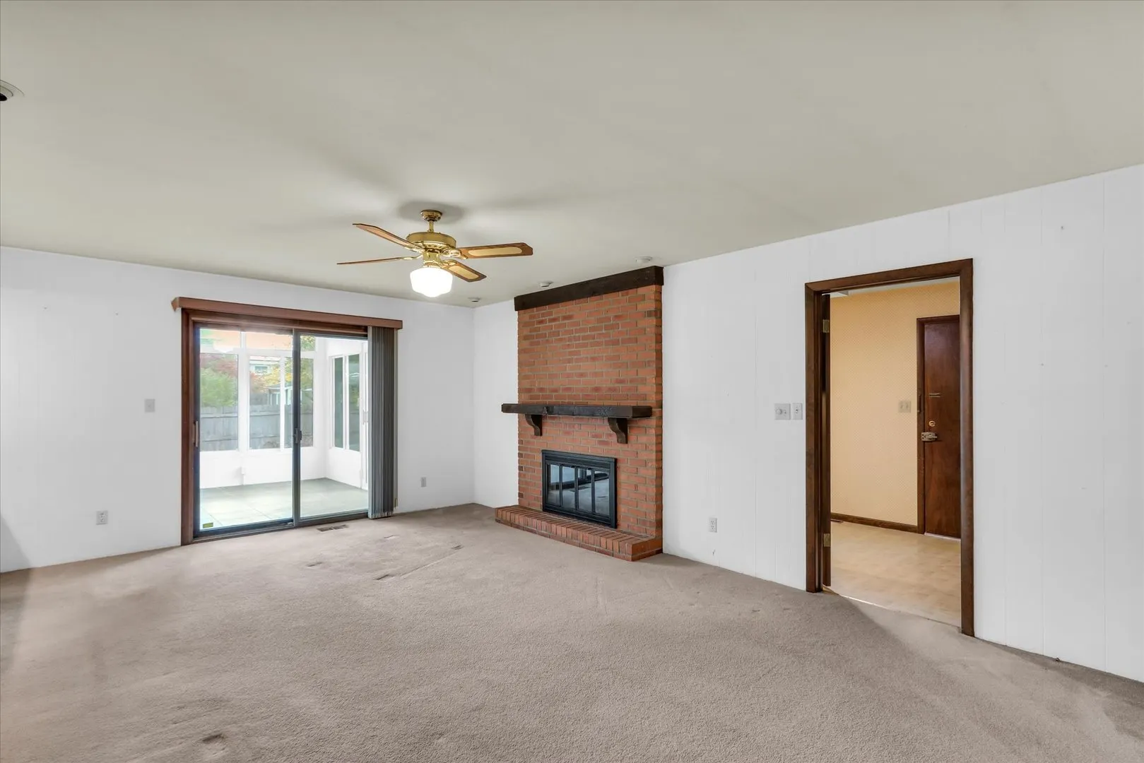 2208 Plymouth Drive IL