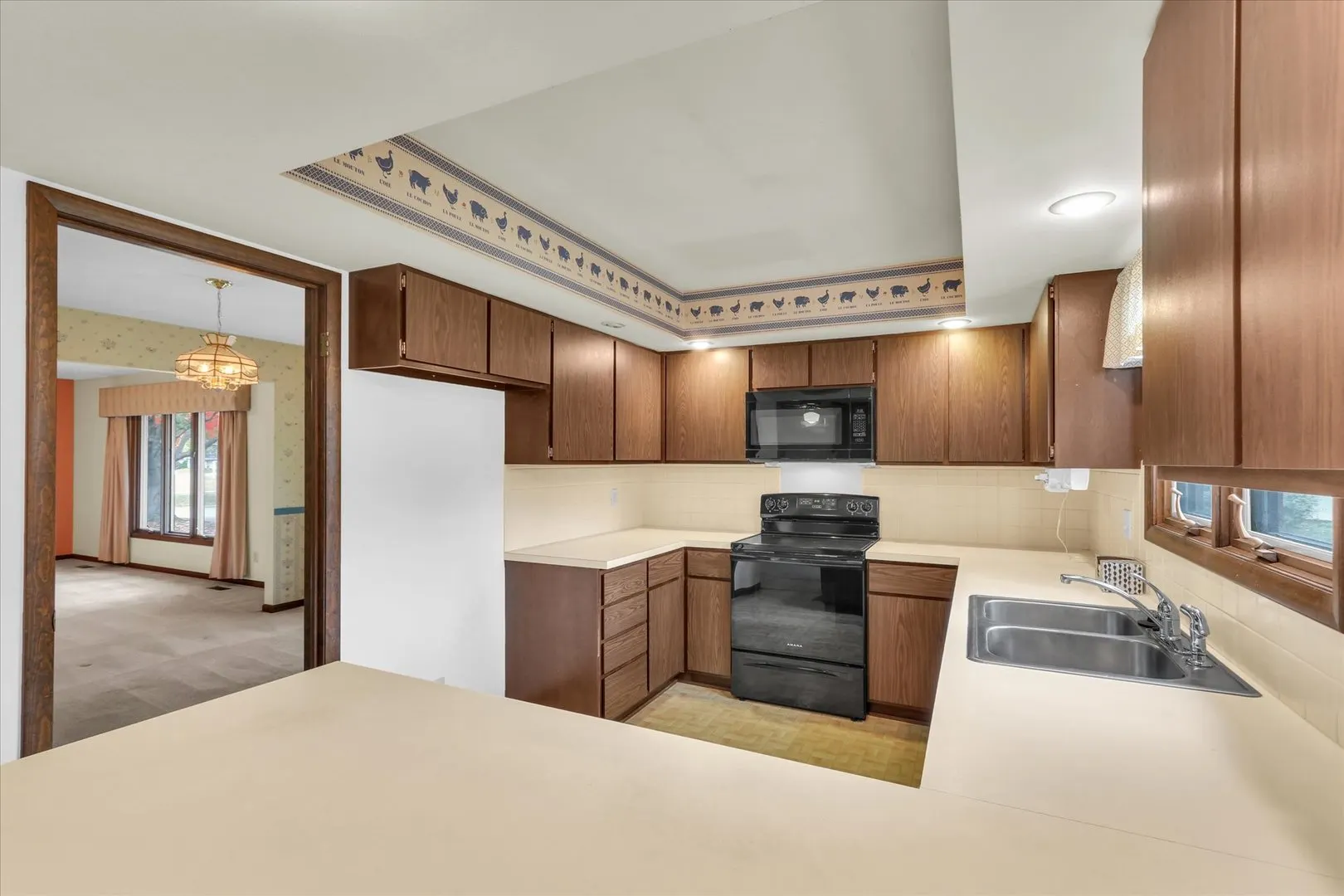 2208 Plymouth Drive IL